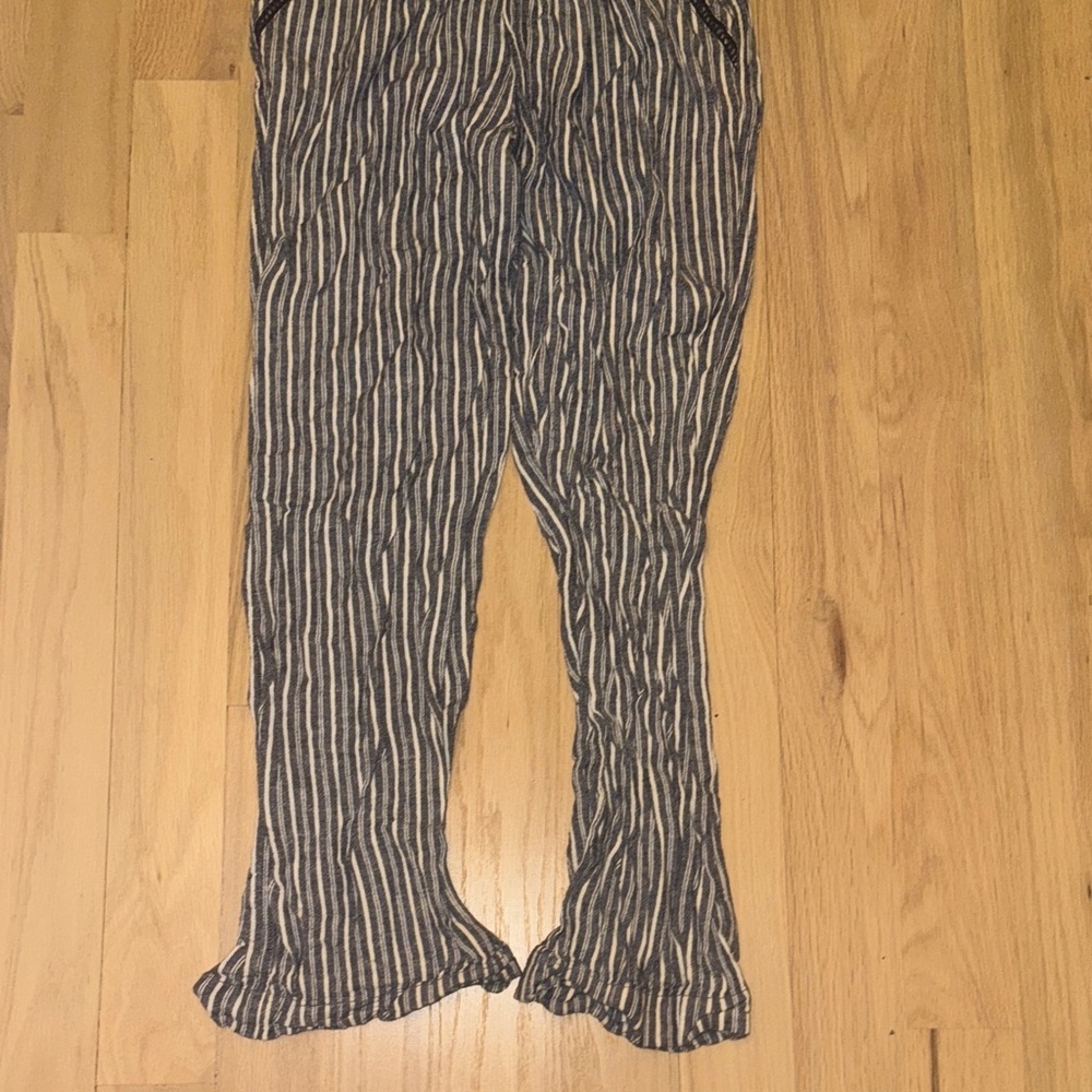 Briggs New York Navy and White Striped Pants - Picture 6 of 8